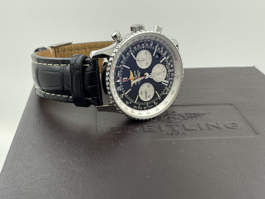 Breitling Navitimer