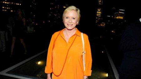 Eve Plumb Net Worth